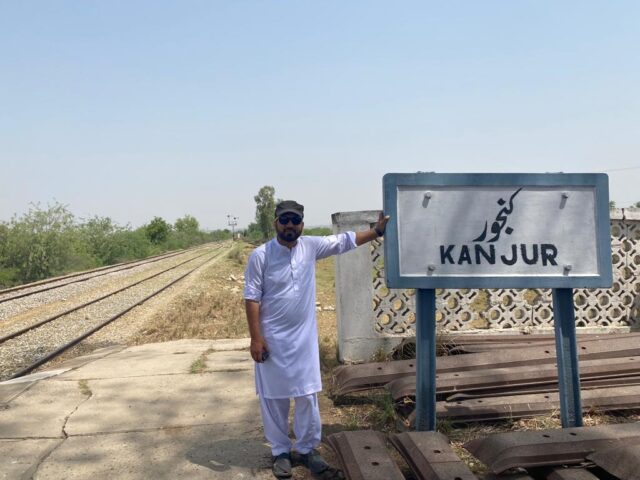 Kanjur Railway Station